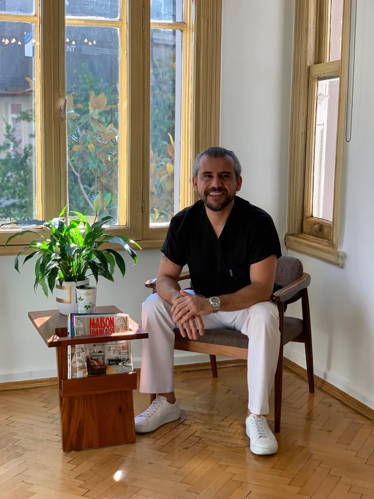 Assoc. Prof. Dr. Sabit Demircan, oral and maxillofacial surgeon in Istanbul